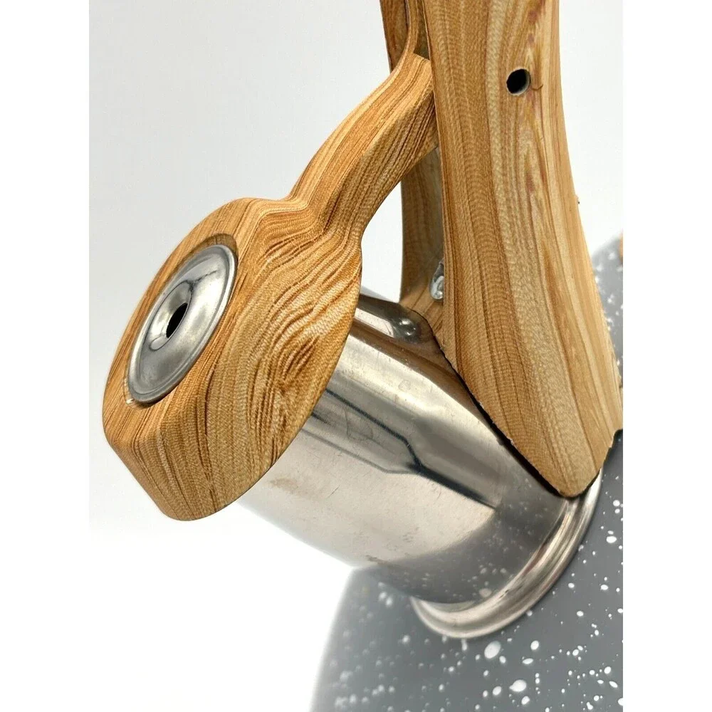 Well Equipped Kitchen Stainless Steel Tea Kettle Ergonomic Wood Rubber‎ Handle